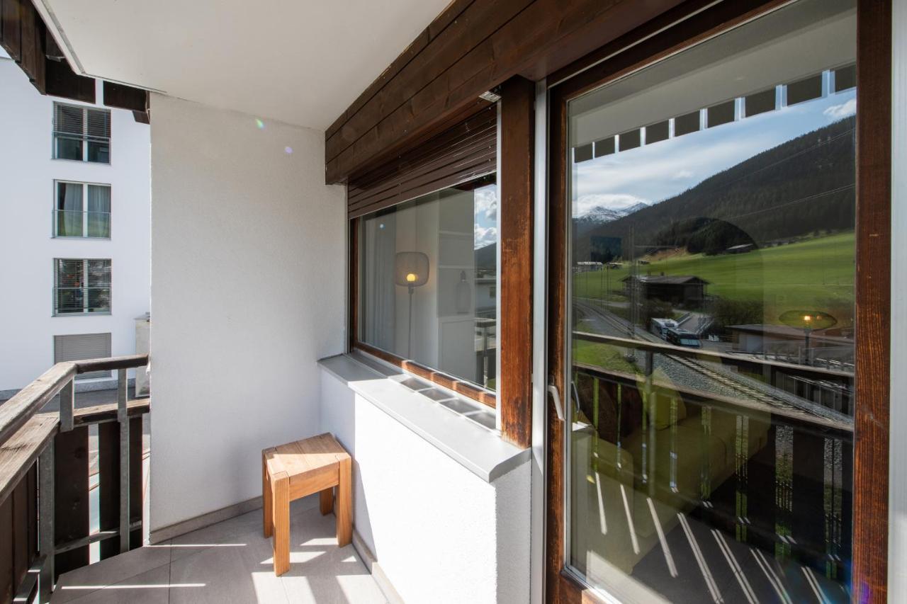 Agrimonia - Moebilierte Ferienwohnung Mit Balkon Davos Extérieur photo