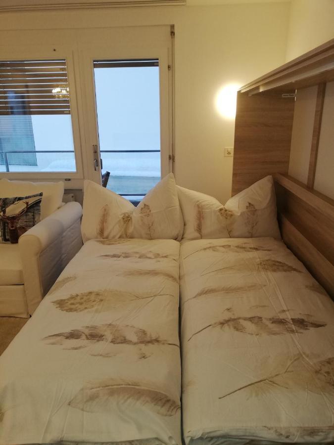 Agrimonia - Moebilierte Ferienwohnung Mit Balkon Davos Extérieur photo