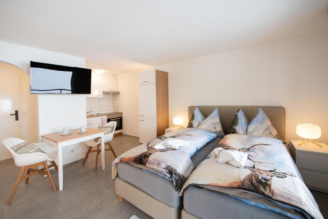 Agrimonia - Moebilierte Ferienwohnung Mit Balkon Davos Extérieur photo